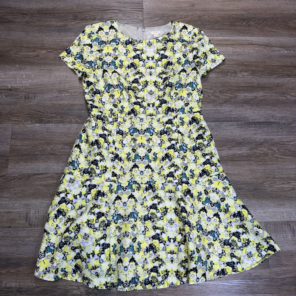 J. Crew Short-Sleeve Fit-&-Flare Dress Womens 12 Abstract Multi-Color Floral